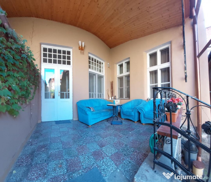 Casa s-200 mp, parter , gaz , mobilat , Zona Universitate , ter 500 m