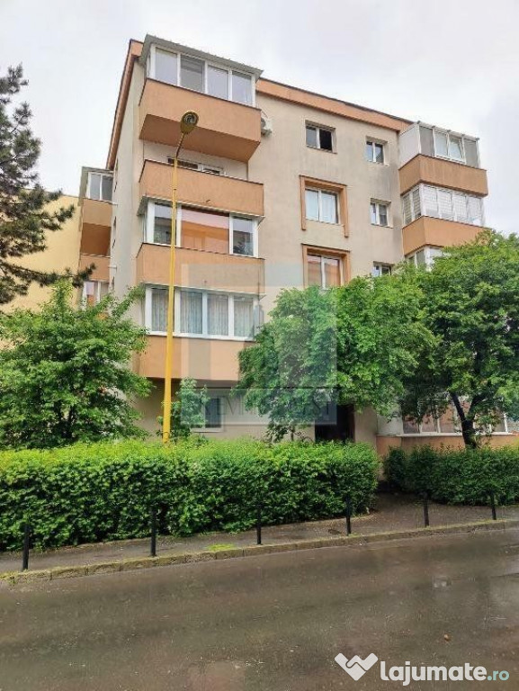 De vanzare apartament 2 camere/ zonz Astra