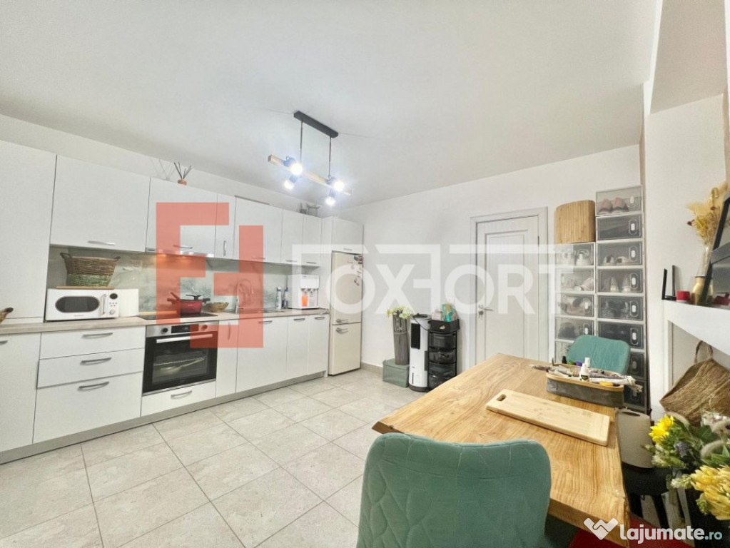 Apartament 2 camere la curte comuna de vanzare, zona Fabric