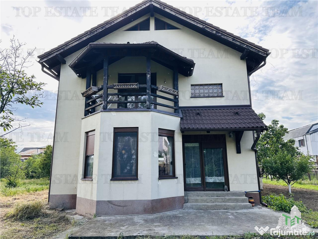 Vila individuala 237 mp construiti, 5 camere, mobilata si ut