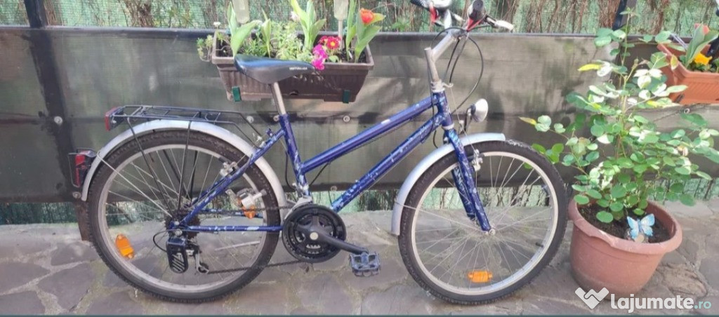 Vând bicicletă