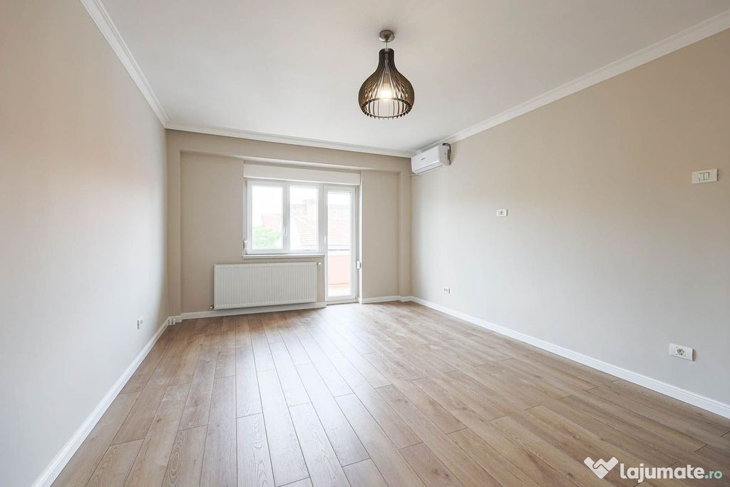 Apartament ultrafinisat cu 2 camere decomandat pe Closca