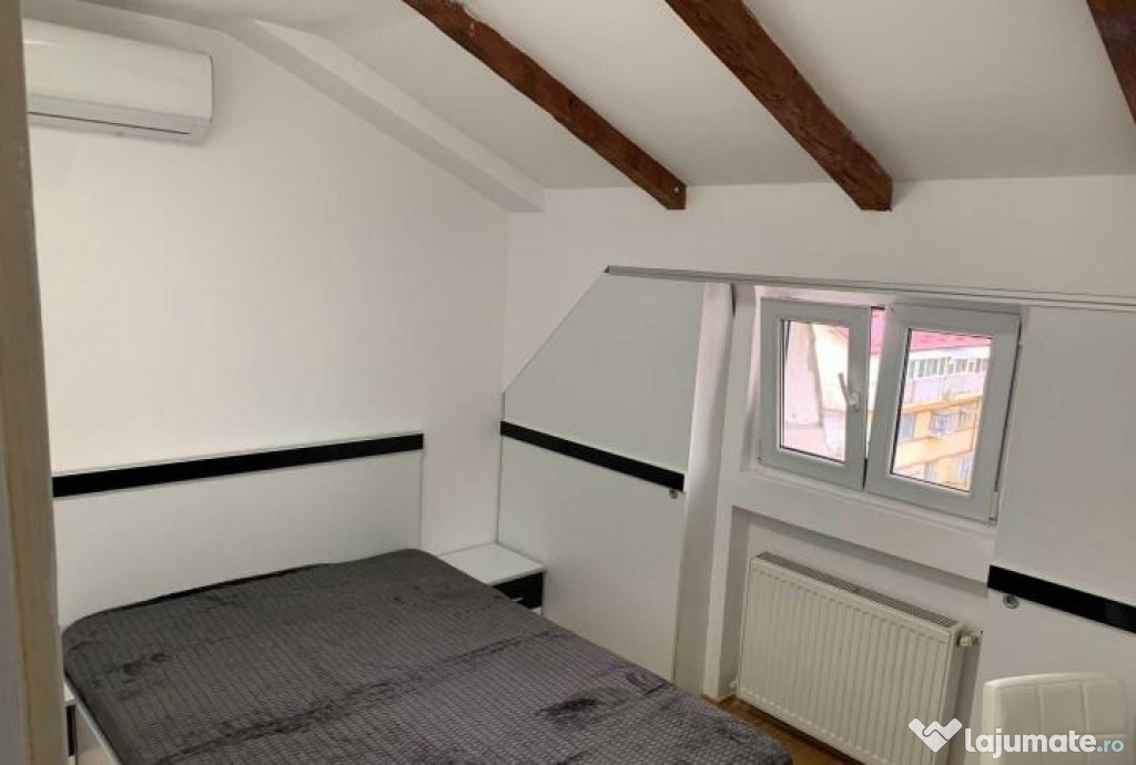 Aparatorii patriei spiru haret mansarda duplex