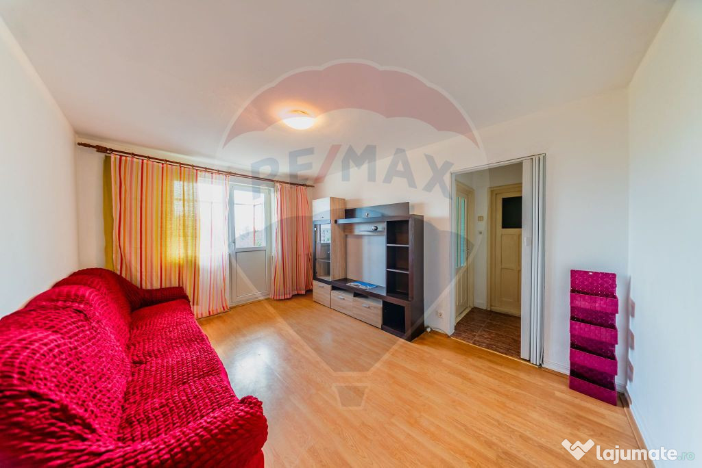Apartament cu doua camere in zona Aurel Vlaicu