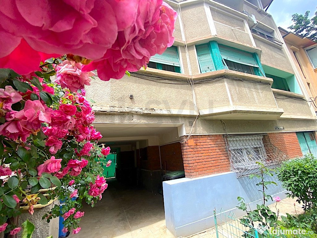 Apartament in vila - strada foarte linistita