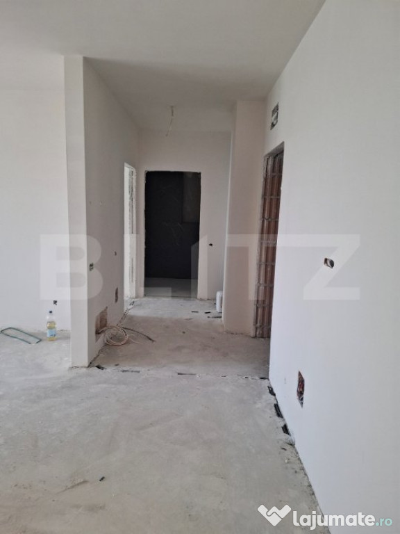 Apartament de vanzare, cu o camera ,47 mp, zona Calea Toront