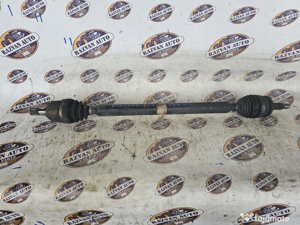 Planetara dreapta fata Kia Ceed Break 1.6 Motorina 2013
