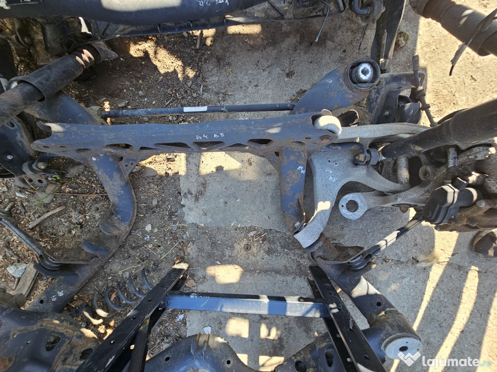 Punte spate Audi A4 B8 2.0 Motorina 2012