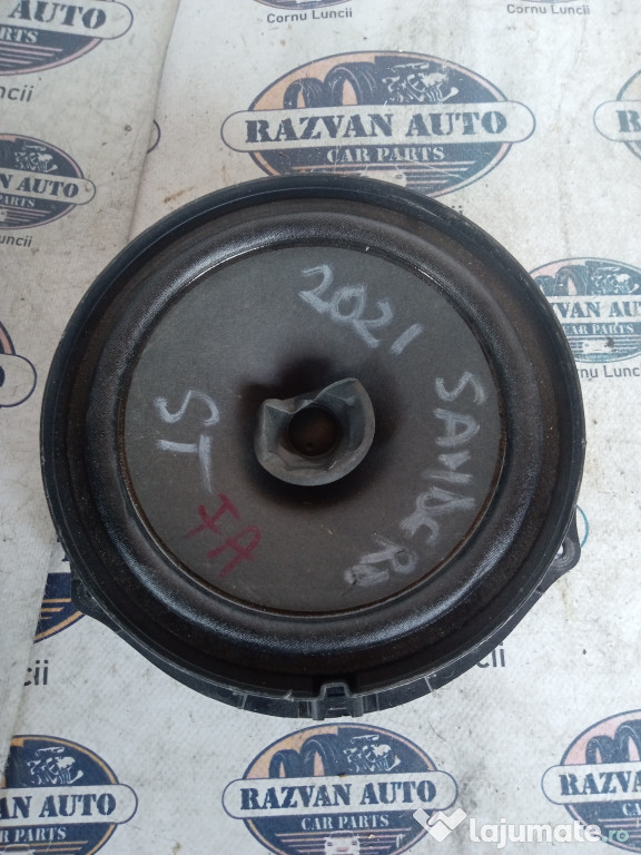 Boxa stanga fata Dacia Sandero 2021