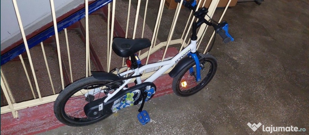 Bicicleta B'twin Astronaut 16"