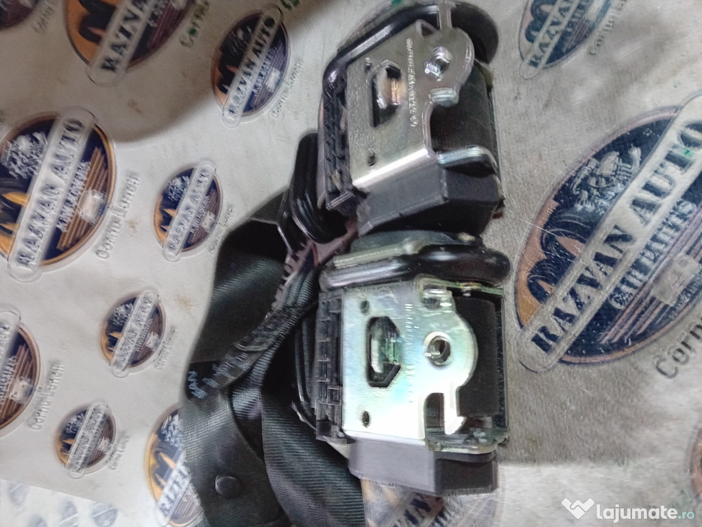 Set Centuri fata cu capsa Nissan Qashqai 2012