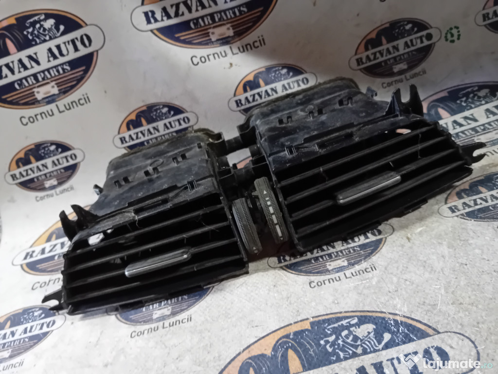 Grila centrala fata Mercedes C-Class W204 2009