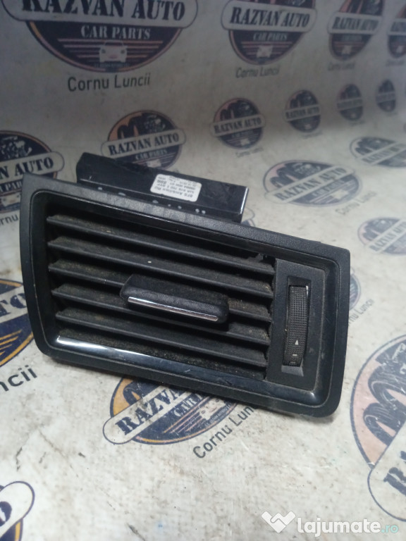 Grila ventilatie dreapta Skoda RAPID 2015