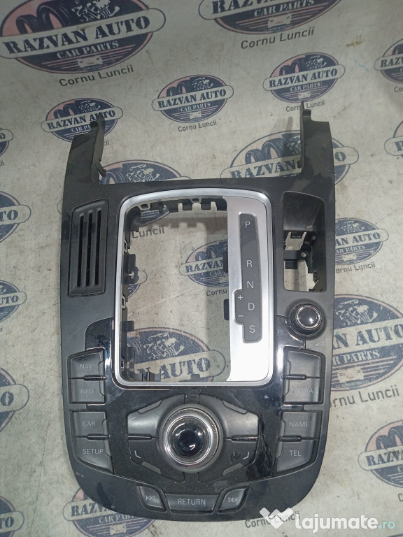Consola centrala Audi Q5 2010
