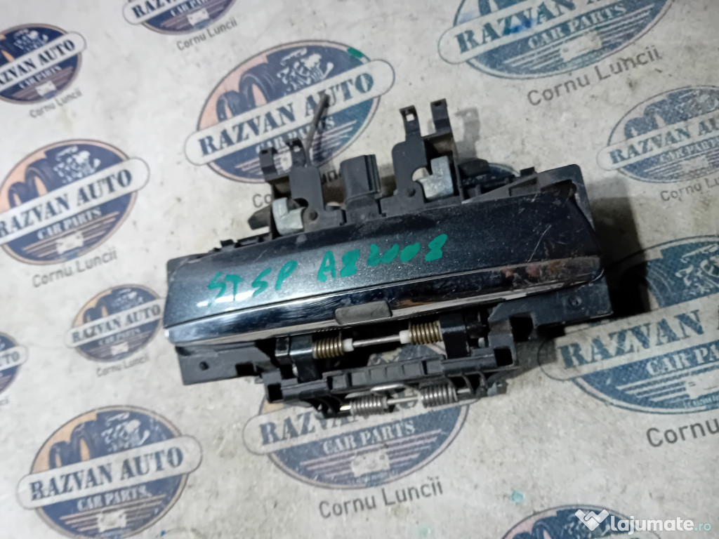 Maner exterior stanga spate Audi A8 2008
