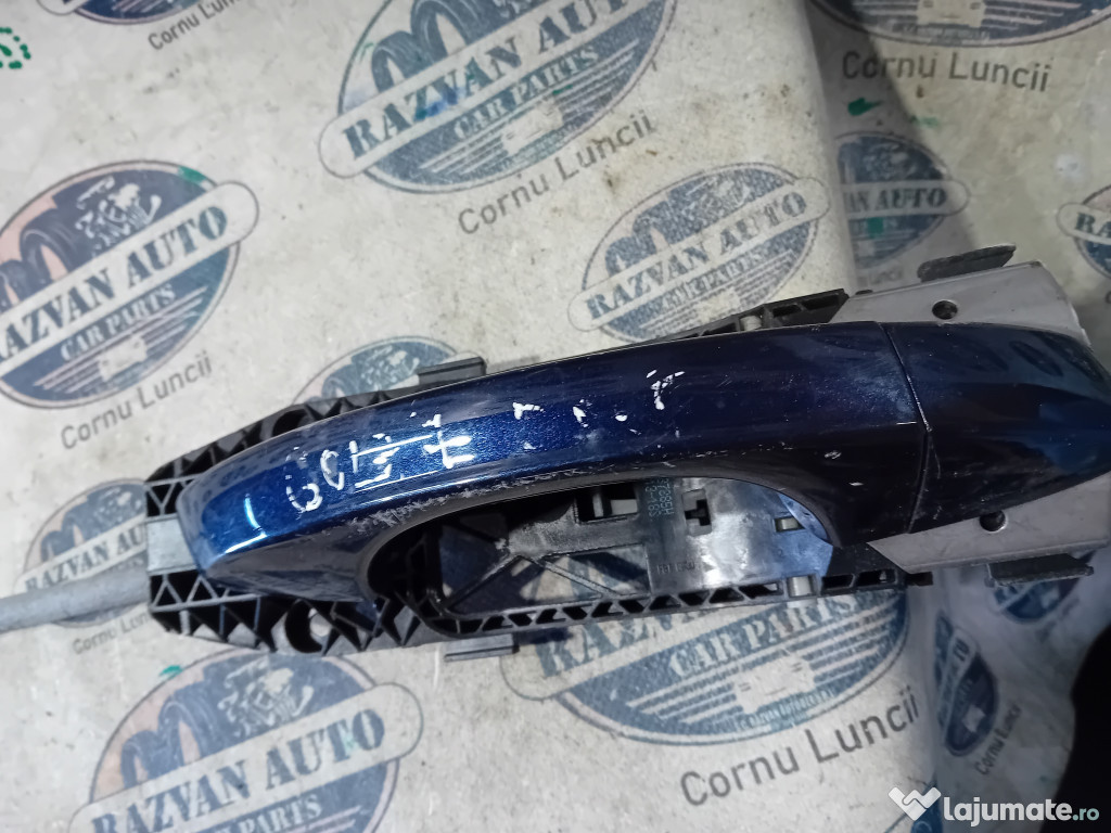 Maner exterior dreapta fata Volkswagen Golf 7 2013
