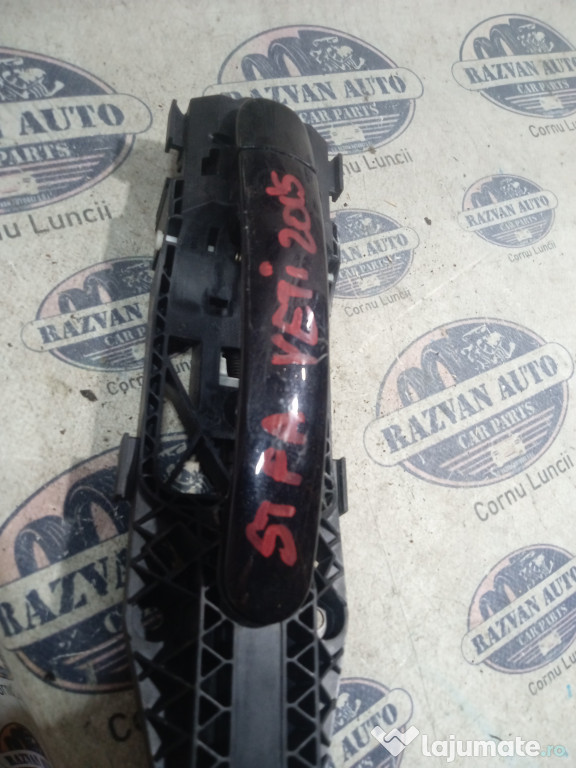 Maner exterior stanga fata Skoda Yeti 2015