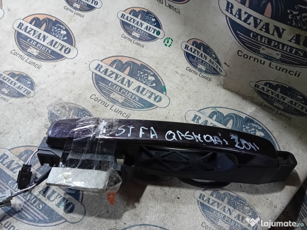 Maner exterior stanga fata Nissan Qashqai 2011