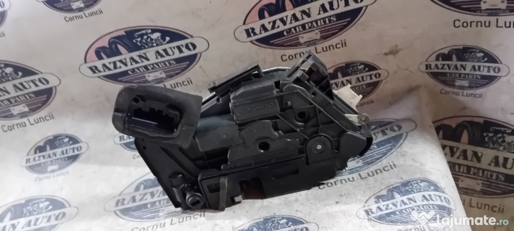 Broasca stanga spate Renault Clio 4 2014