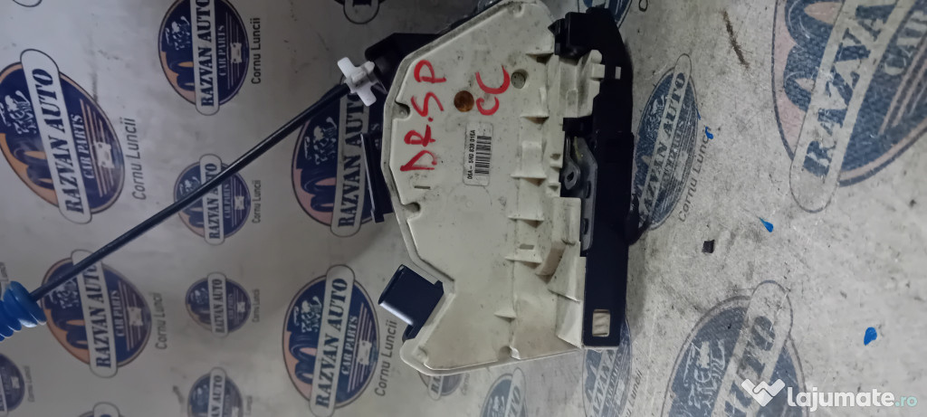 Broasca dreapta spate Volkswagen Passat CC 2013