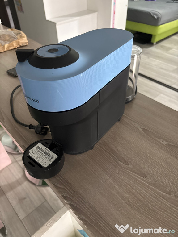 Aparat cafea Nespreso Vertuo 22 luni garanție