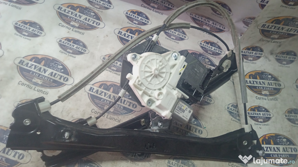 Macara geam dreapta fata Volkswagen Jetta 2012