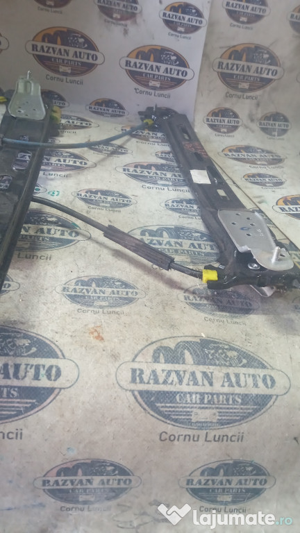 Macara geam dreapta spate Volkswagen Sharan 2012