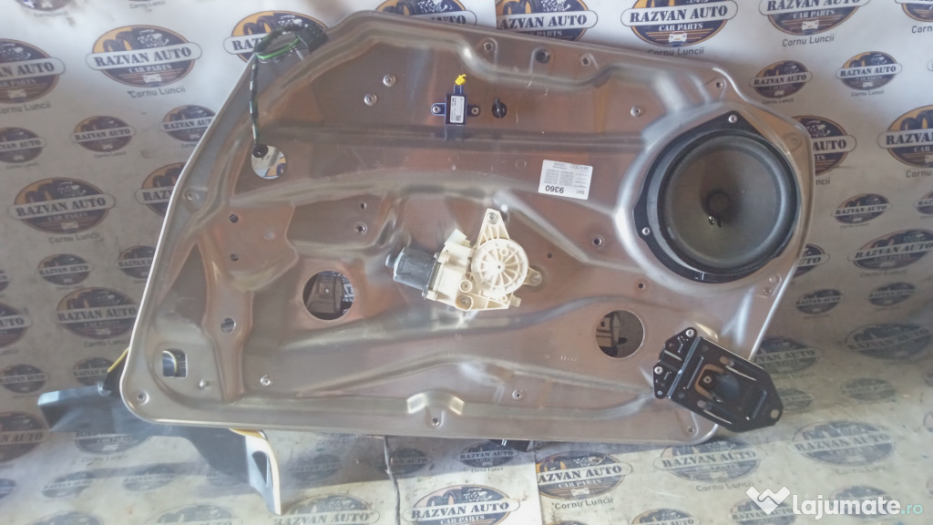 Macara geam dreapta fata Mercedes E-Class W212 2012