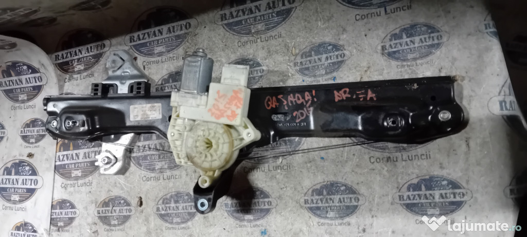 Macara geam dreapta fata Nissan Qashqai 2015