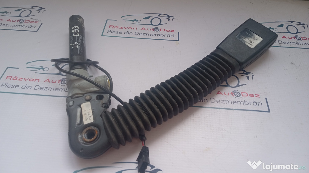 Teacă cu pretensioner stanga BMW E60 2004