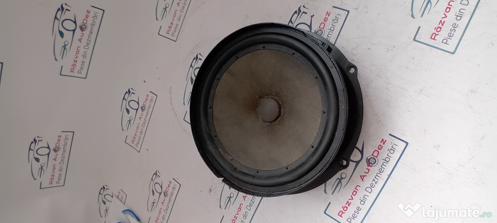 Boxa stanga spate Volkswagen Golf 6 Plus 2010