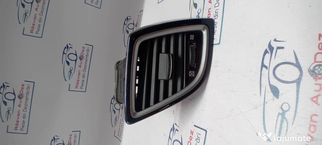 Grila ventilatie dreapta Mazda 3 2014