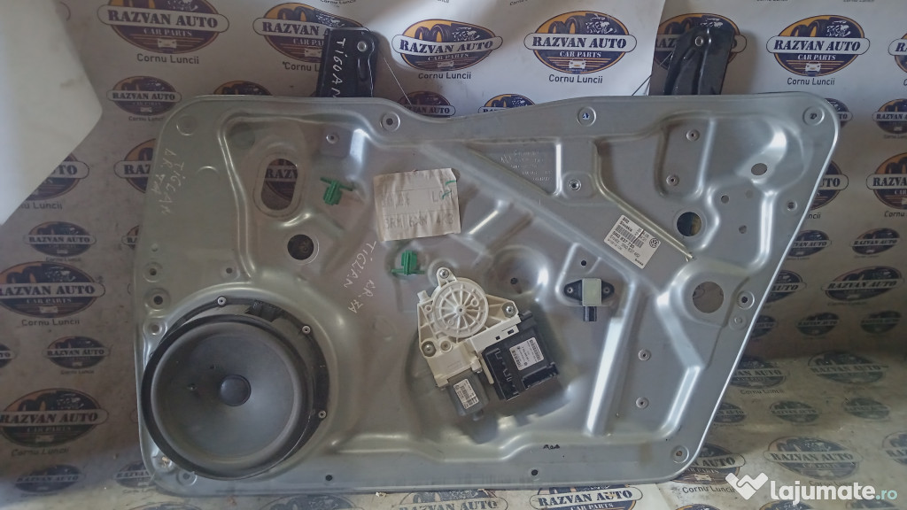 Macara geam dreapta fata Volkswagen Tiguan 2008
