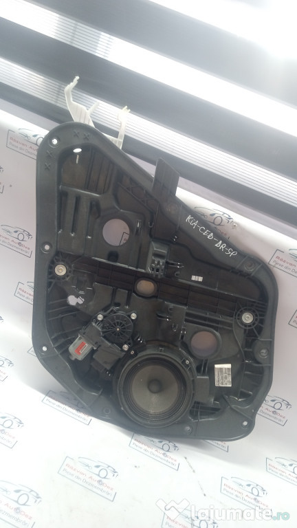 Macara geam dreapta spate Kia Ceed 2013