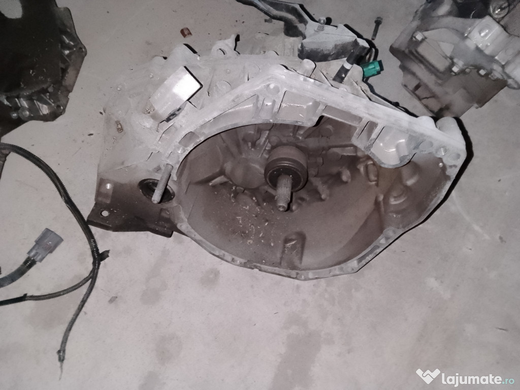 Cutie de viteze 6 trepte Nissan Pulsar 1.2 Benzina 2013