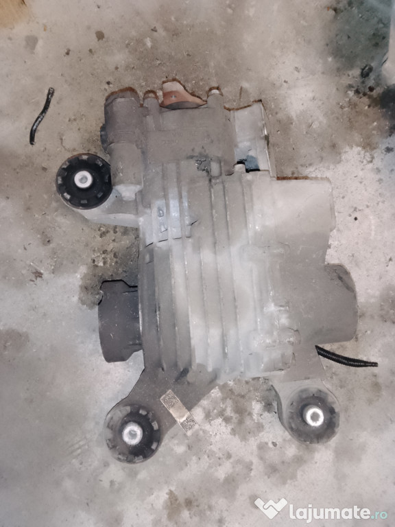 Grup spate Audi Q3 2.0 2013