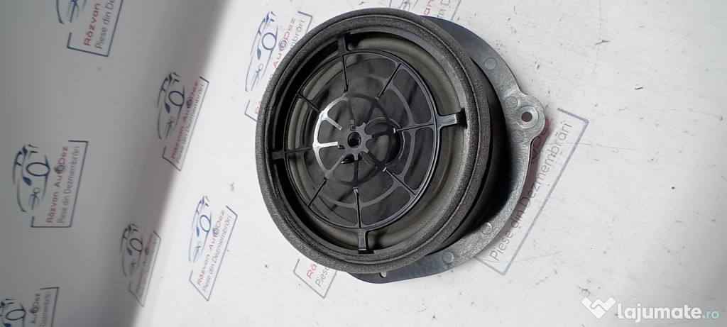 Boxa stanga spate Audi A4 B9 2016