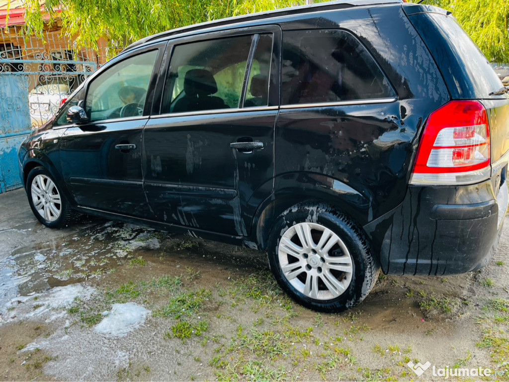 Opel Zafira 1.9 CDTI Pentru Piese De Schimb