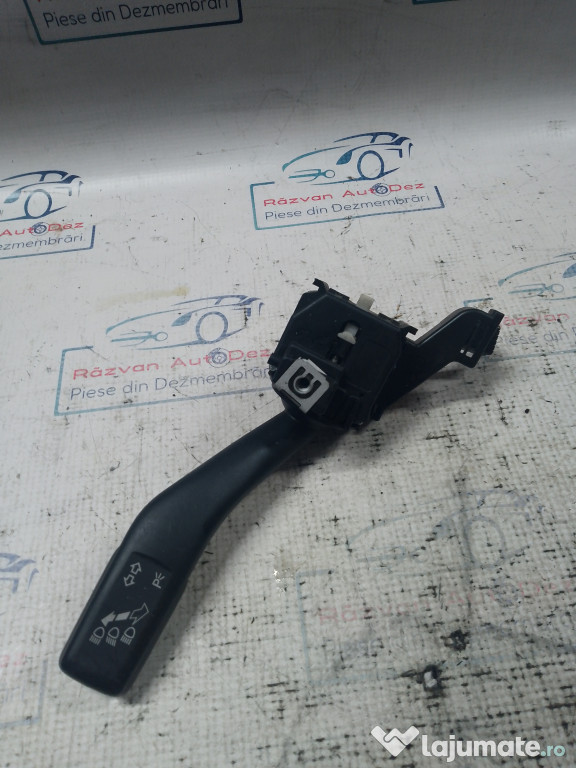 Maneta semnalizare Volkswagen Tiguan 2008