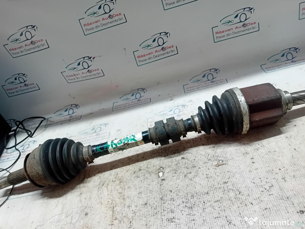 Planetara stanga fata Renault Kadjar 1.6 Motorina 2016