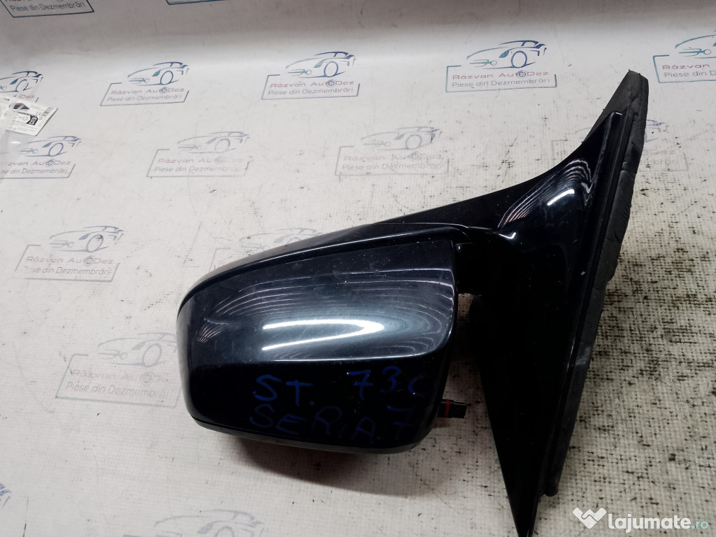 Oglinda stanga incompletă BMW Seria 7 2010