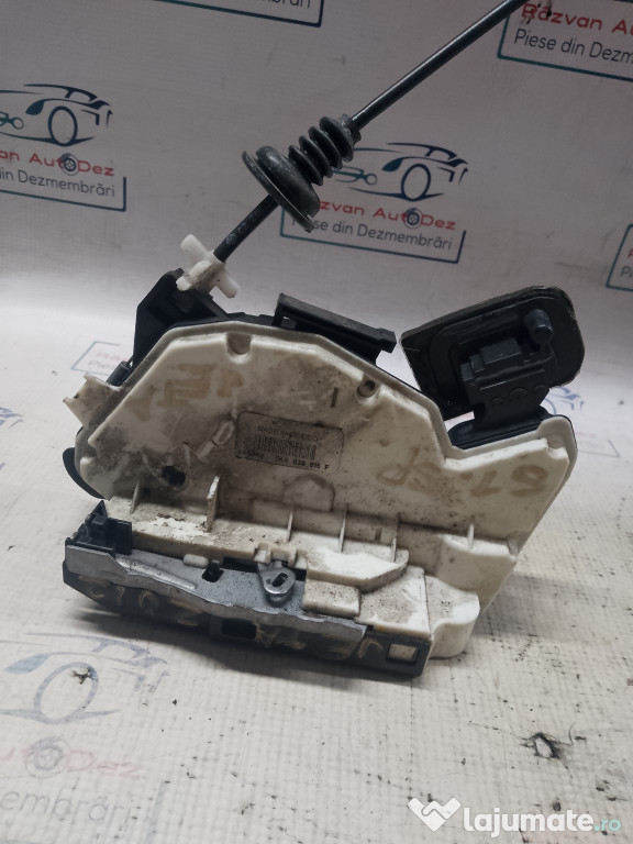 Broasca stanga spate Volkswagen Jetta 2012