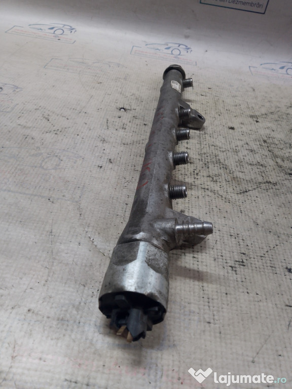 Rampa injectoare Volkswagen Golf 6 2010