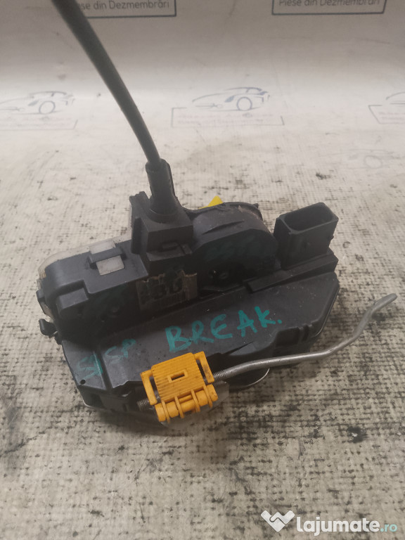 Broasca stanga spate Opel Astra J 2011