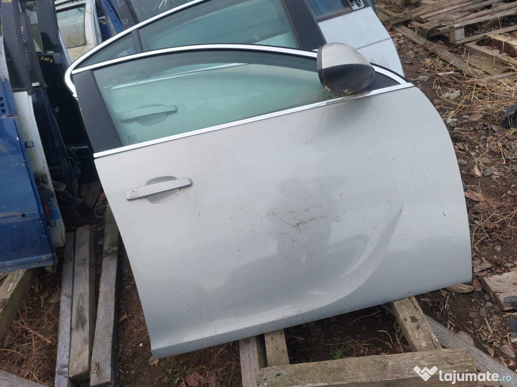 Usa dreapta fata Opel Insignia A Berlina 2011