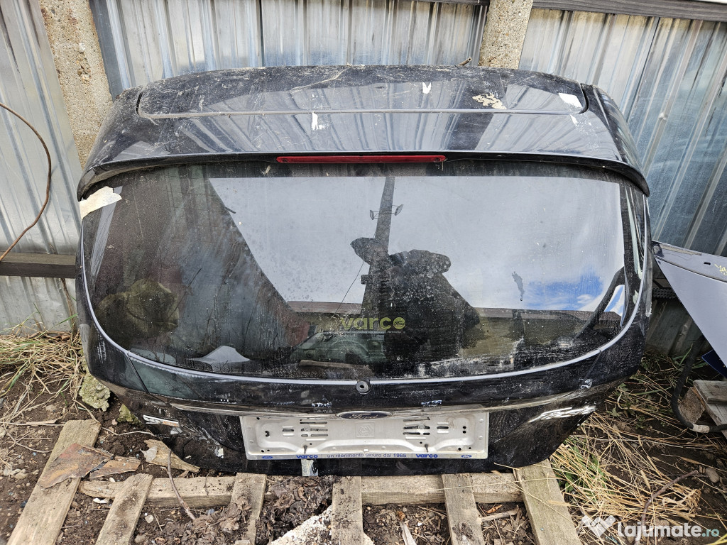 Luneta Ford Fiesta 2010