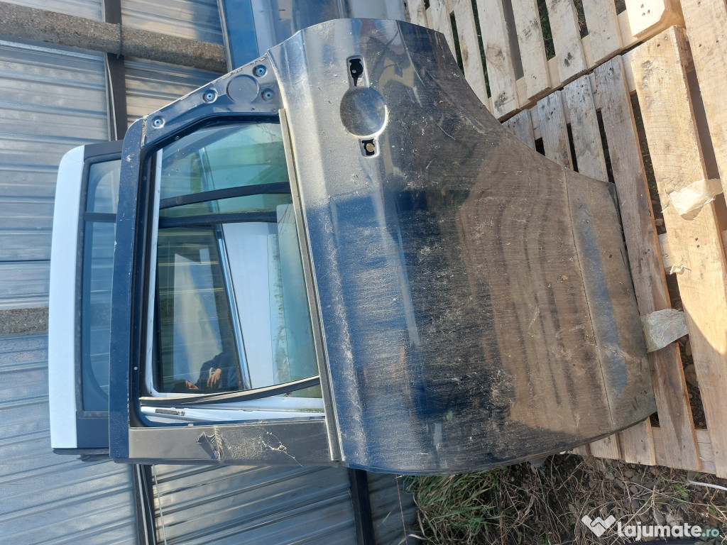 Usa stanga spate Nissan Qashqai 2011