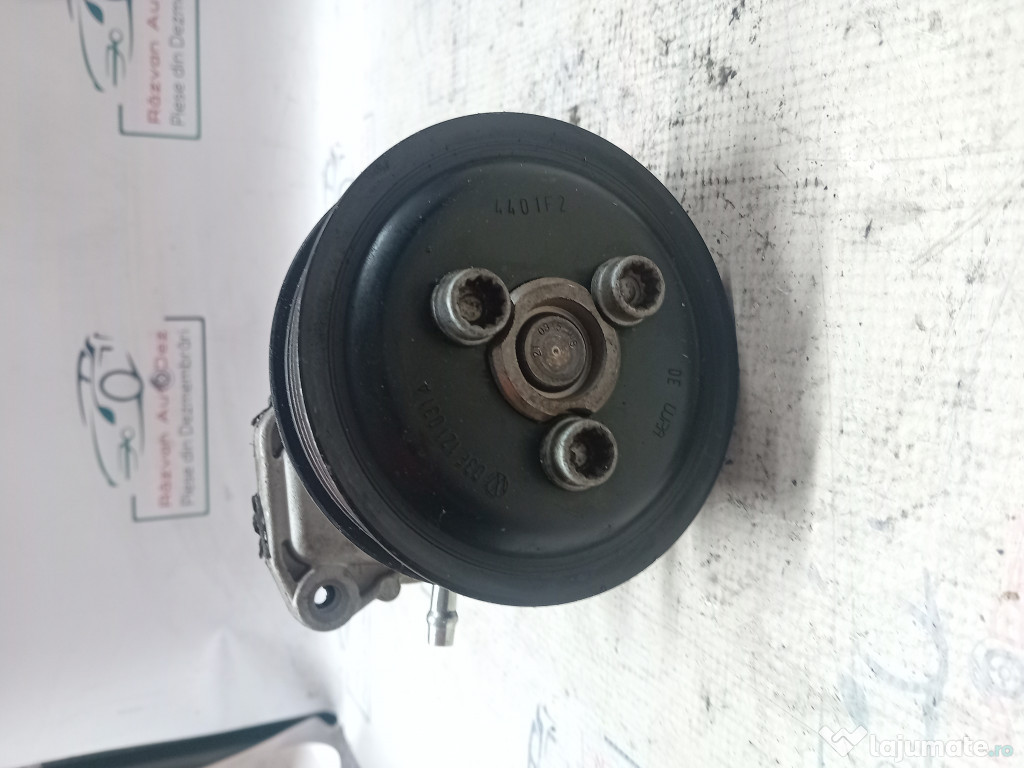 Pompa apa Skoda Fabia 2 1.2 2012