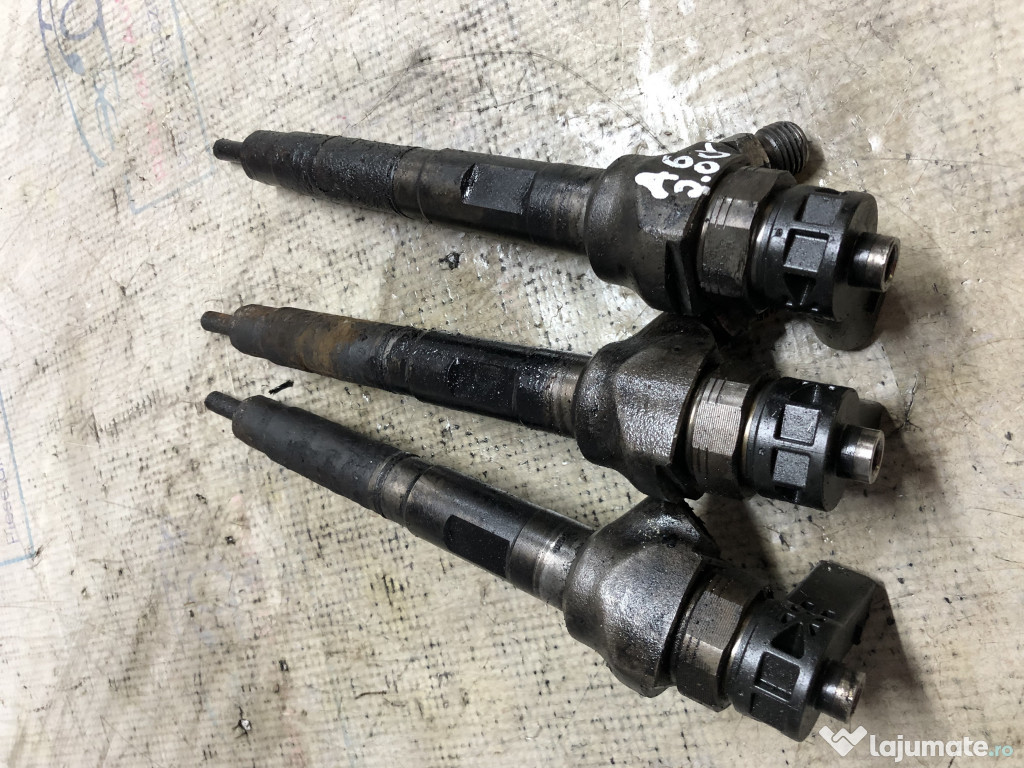 Injector Audi A6 2.0 2012