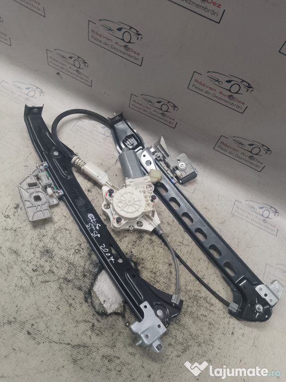 Macara geam stanga spate Mercedes CLS 2007
